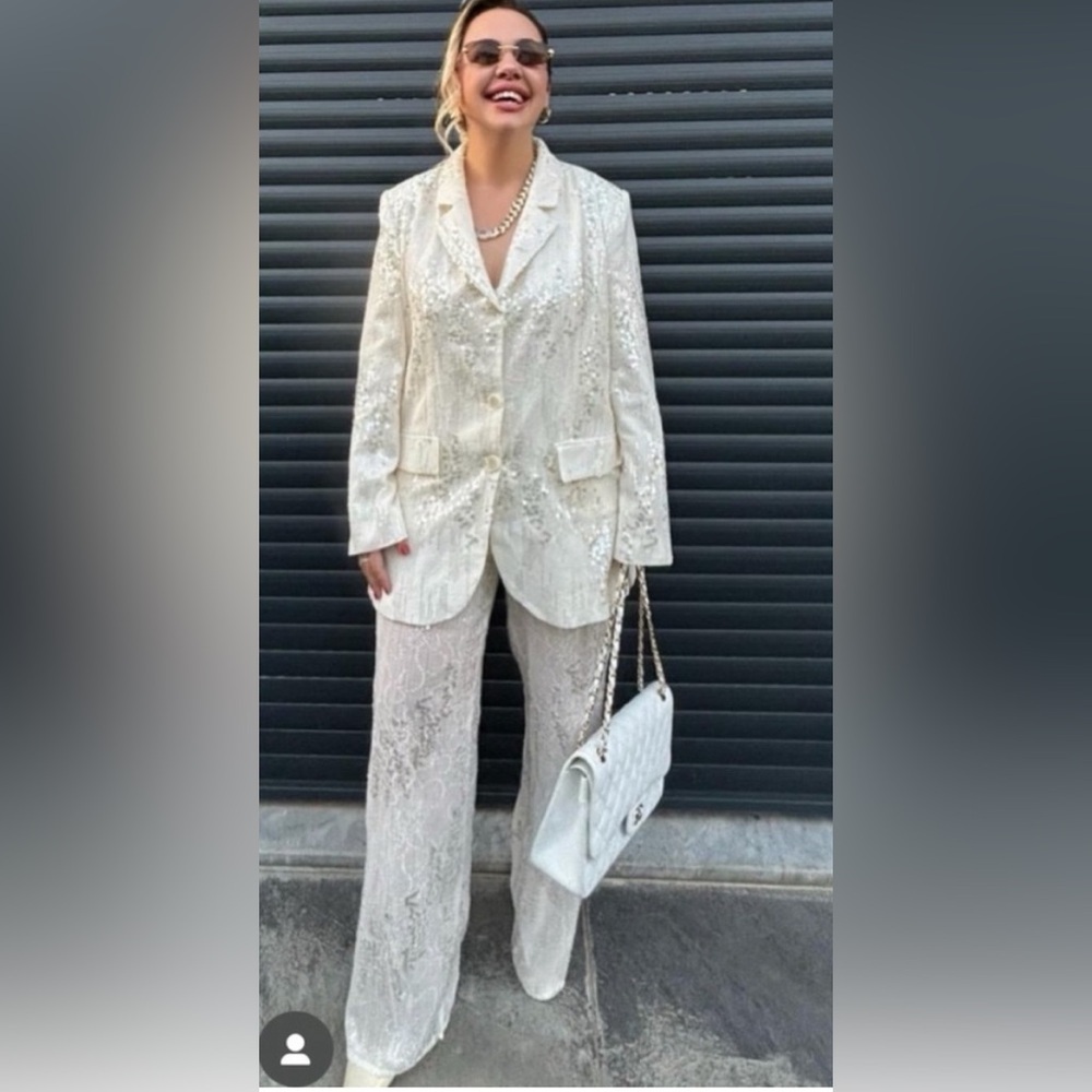 VIRAL NEW ZARA SEQUIN PANTS
🚨NO DISCOUNT ON THIS PANTS